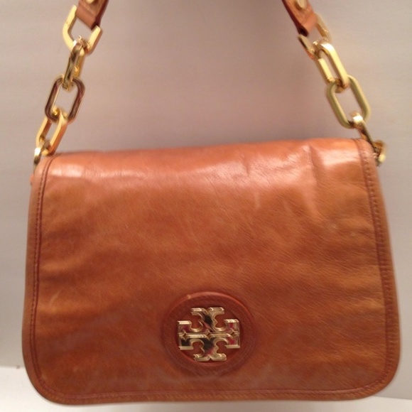 How To Clean Tory Burch Purse